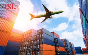 So sánh vận tải đường biển và đường hàng không. Nên chọn cái nào?