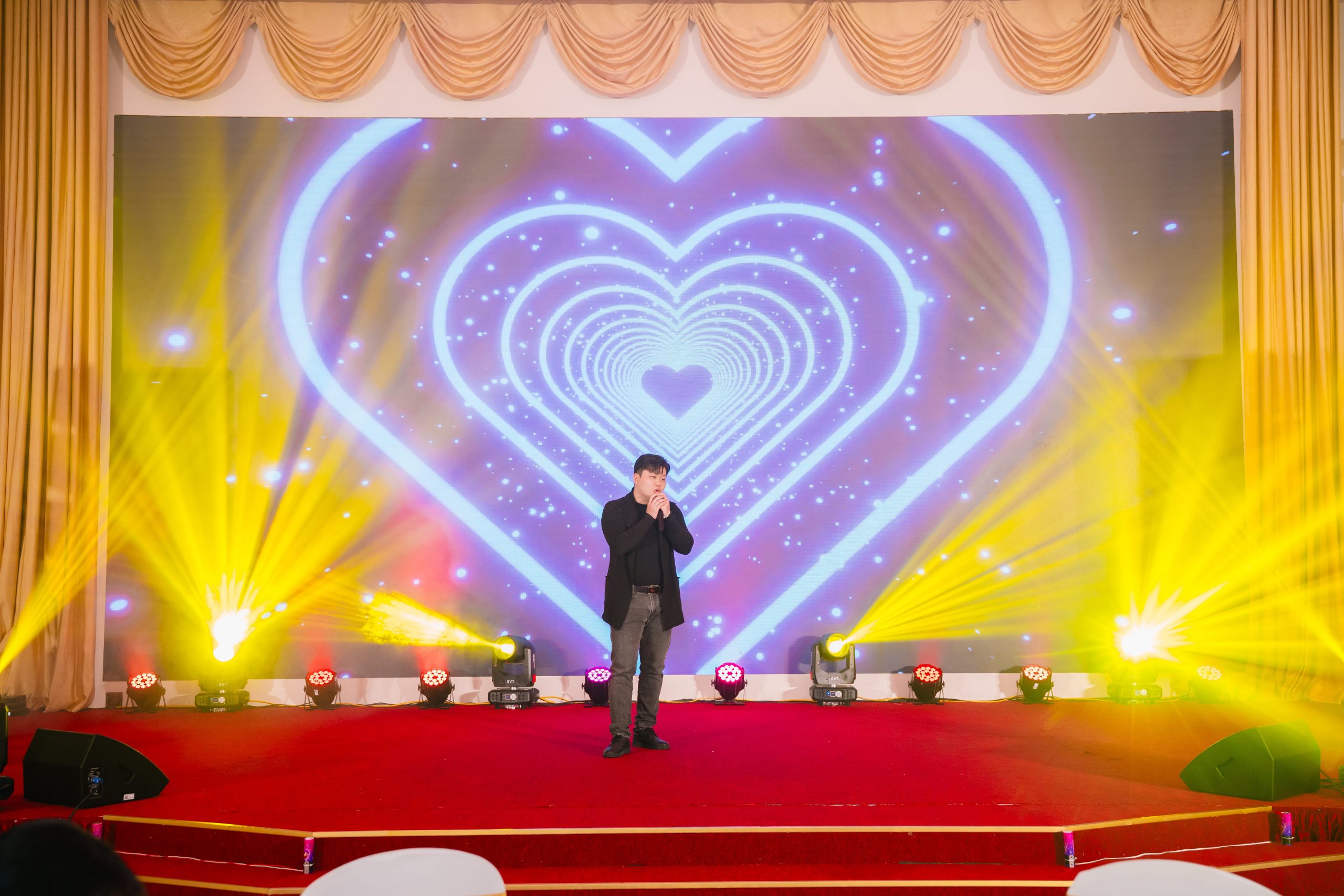 Tiết mục Thương em là điều em không thể